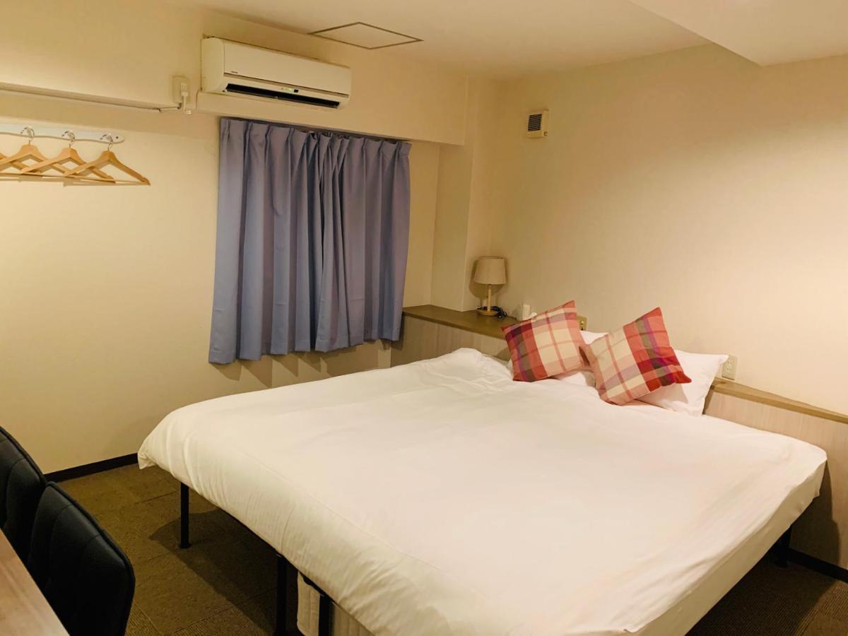 ทีอาร์ดับเบิลยู โอซาก้า เทนโนจิ Hotel ภายนอก รูปภาพ