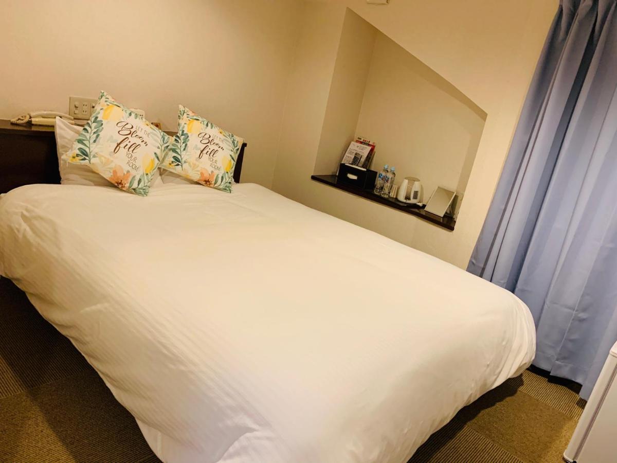 ทีอาร์ดับเบิลยู โอซาก้า เทนโนจิ Hotel ภายนอก รูปภาพ