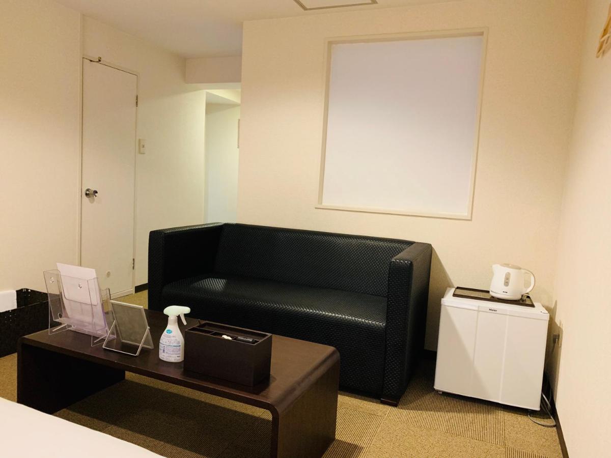 ทีอาร์ดับเบิลยู โอซาก้า เทนโนจิ Hotel ภายนอก รูปภาพ