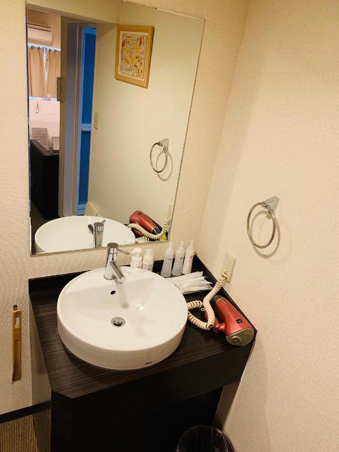 ทีอาร์ดับเบิลยู โอซาก้า เทนโนจิ Hotel ภายนอก รูปภาพ